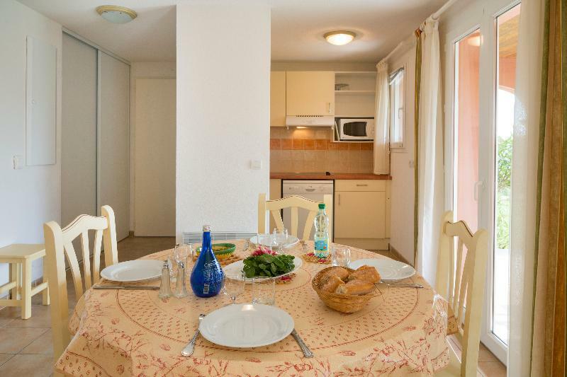 Vacanceole - Port Minervois, Les Hauts Du Vakantiepark